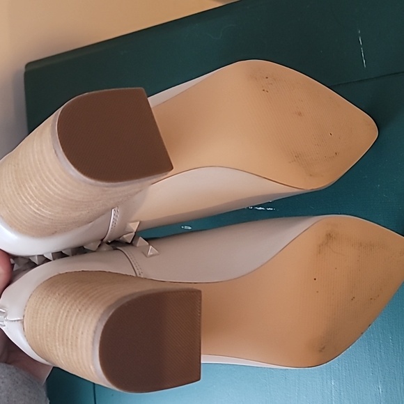 Booties - Picture 5 of 5